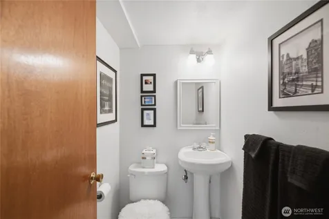 3947 SW Portland Street Seattle WA 98136