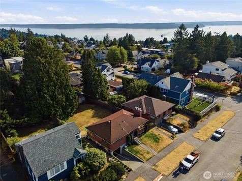 3947 SW Portland Street Seattle WA 98136