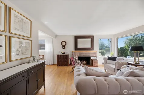 3947 SW Portland Street Seattle WA 98136