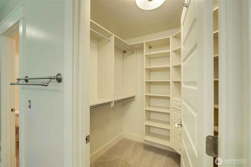 11408 99th Place NE Kirkland WA 98033