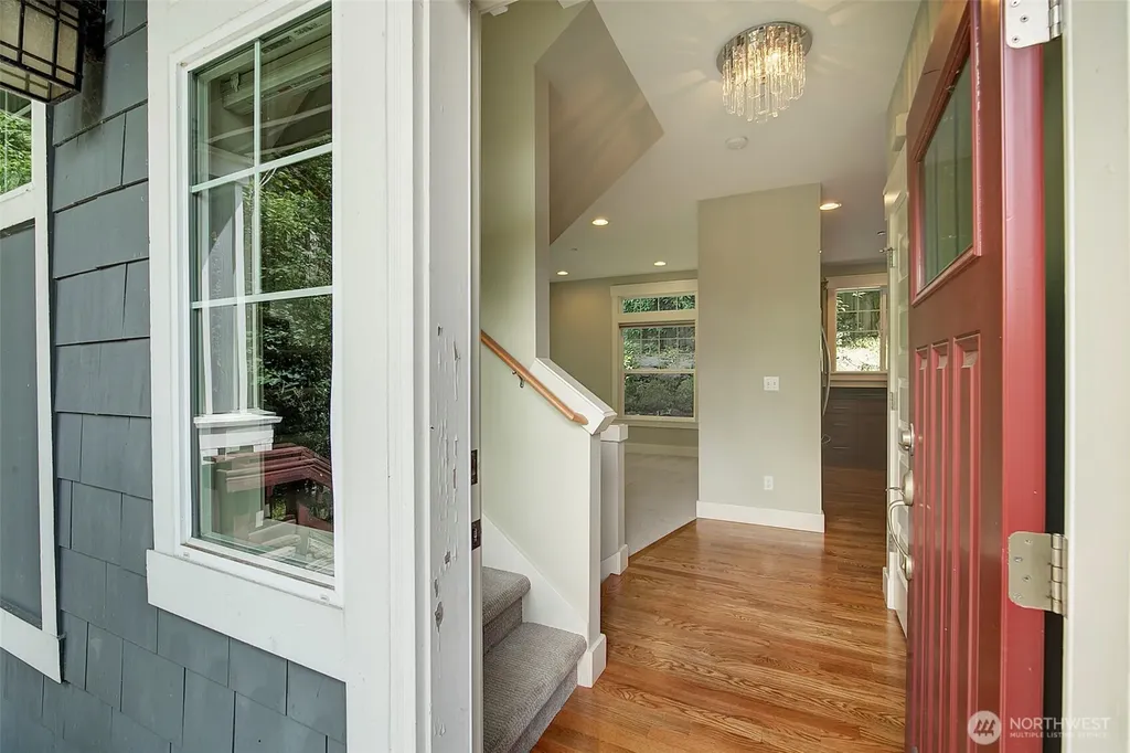 11408 99th Place NE Kirkland WA 98033