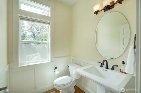 11408 99th Place NE Kirkland WA 98033