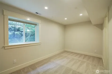 11408 99th Place NE Kirkland WA 98033