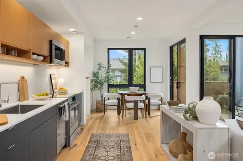 200 Shepard Way NW Bainbridge Island WA 98110