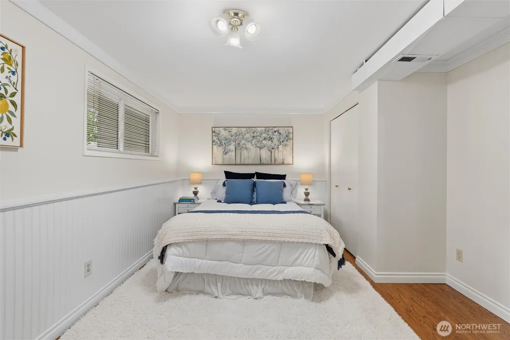 1036 146th Avenue SE Bellevue WA 98007