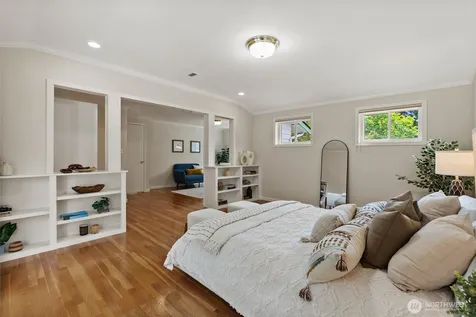 1036 146th Avenue SE Bellevue WA 98007