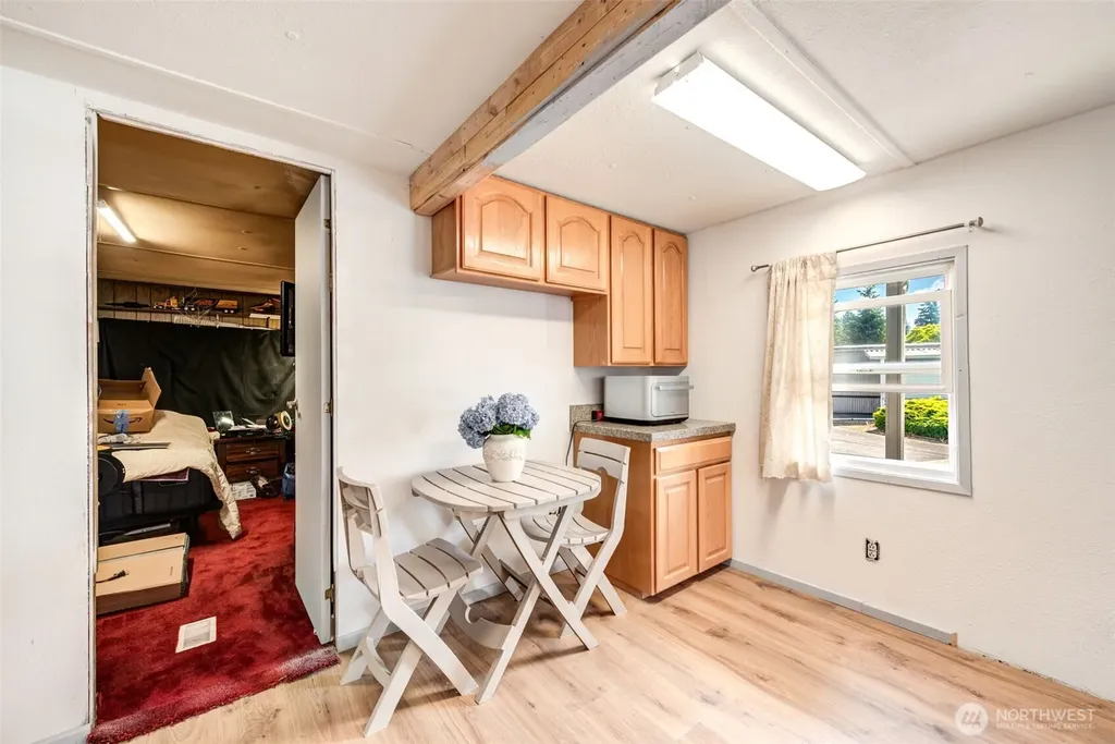 11622 Silver Lake Road Everett WA 98208