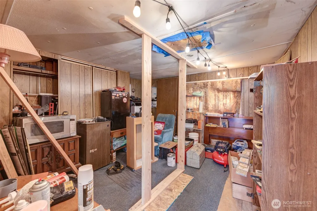 11622 Silver Lake Road Everett WA 98208