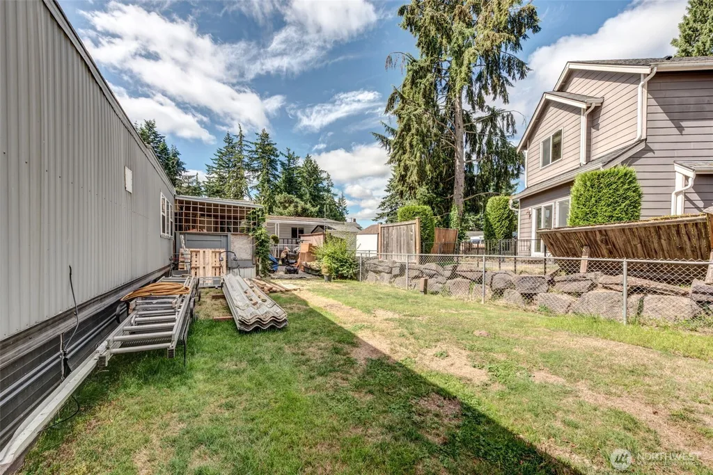 11622 Silver Lake Road Everett WA 98208