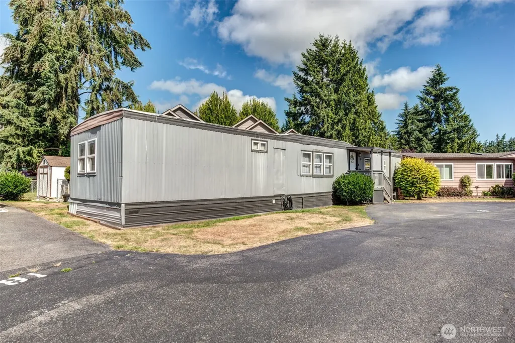 11622 Silver Lake Road Everett WA 98208
