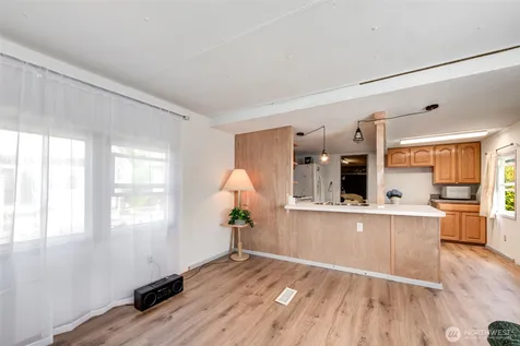 11622 Silver Lake Road Everett WA 98208