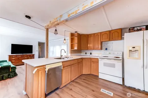 11622 Silver Lake Road Everett WA 98208