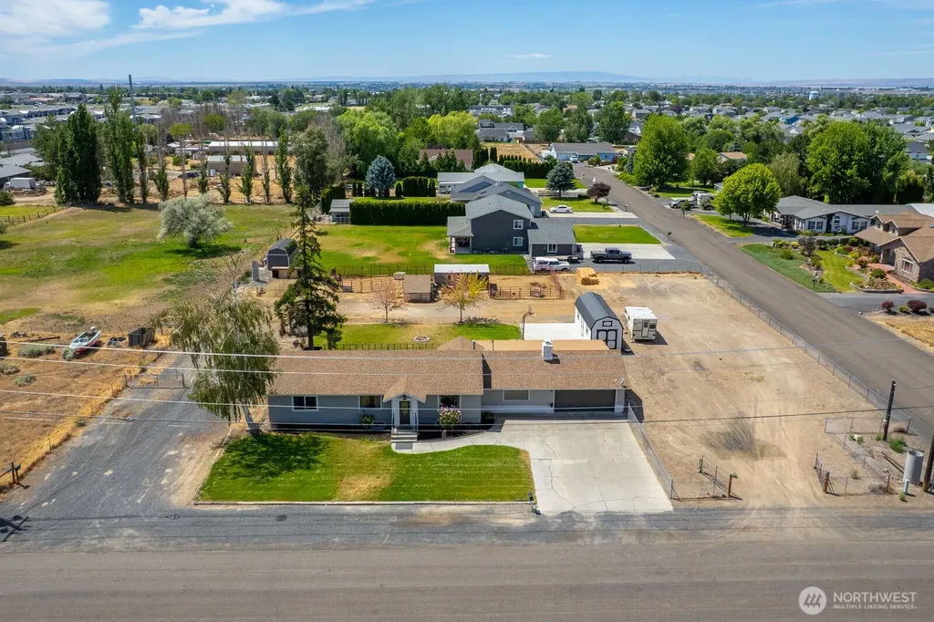2096 Hamilton Road NE Moses Lake WA 98837