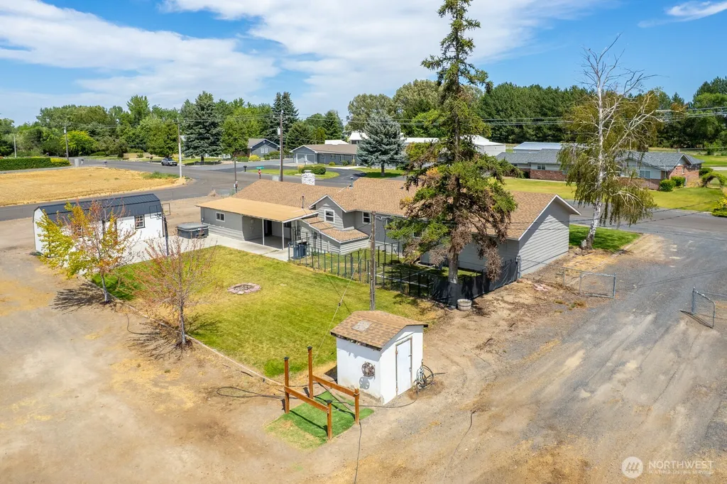 2096 Hamilton Road NE Moses Lake WA 98837
