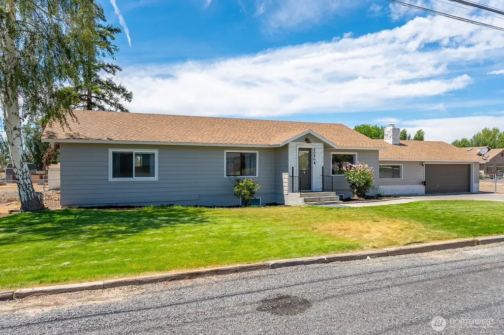 2096 Hamilton Road NE Moses Lake WA 98837