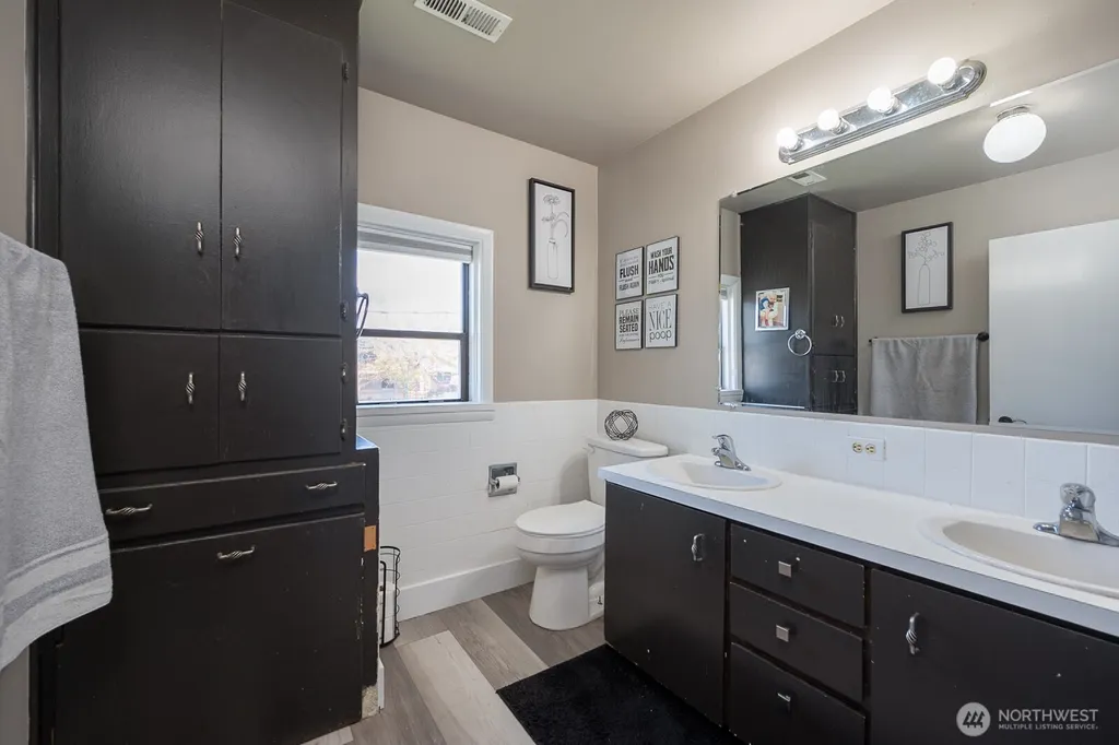2096 Hamilton Road NE Moses Lake WA 98837
