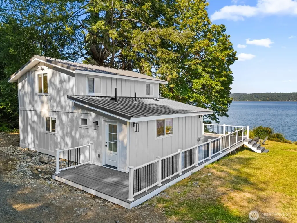 804 E Colonel Wright Road Shelton WA 98584
