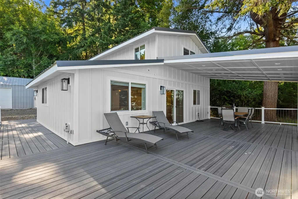804 E Colonel Wright Road Shelton WA 98584