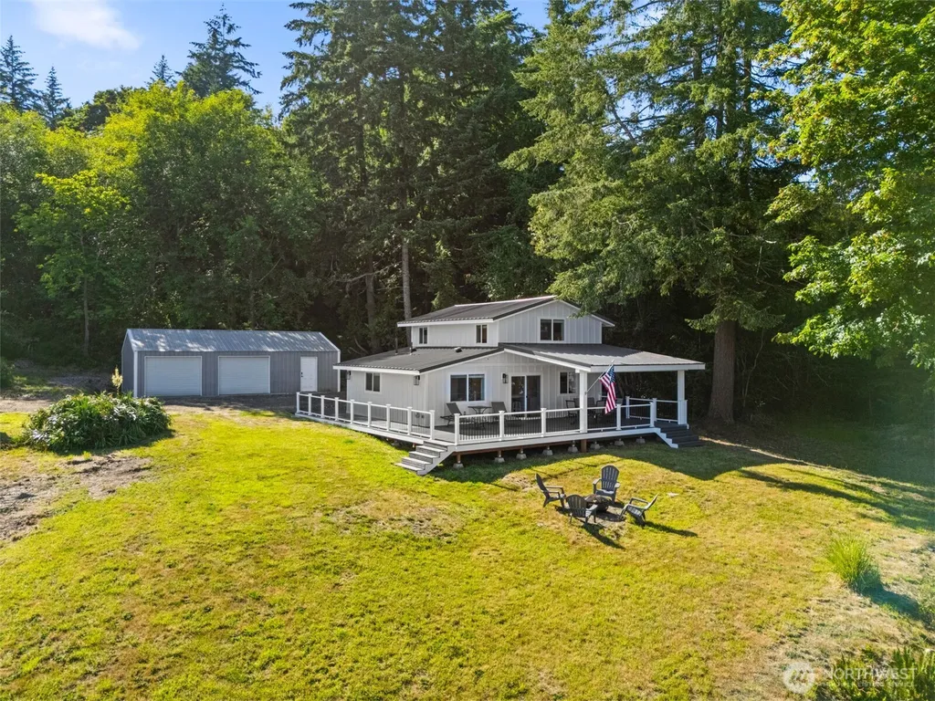 804 E Colonel Wright Road Shelton WA 98584