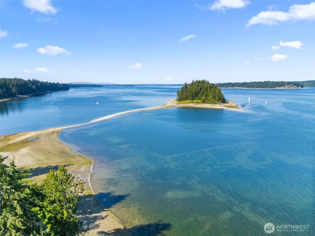 804 E Colonel Wright Road Shelton WA 98584