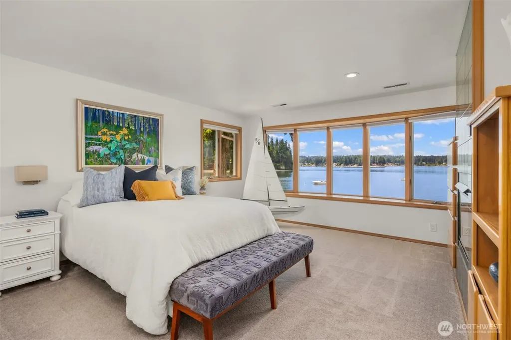 17011 Lemolo Shore Drive NE Poulsbo WA 98370