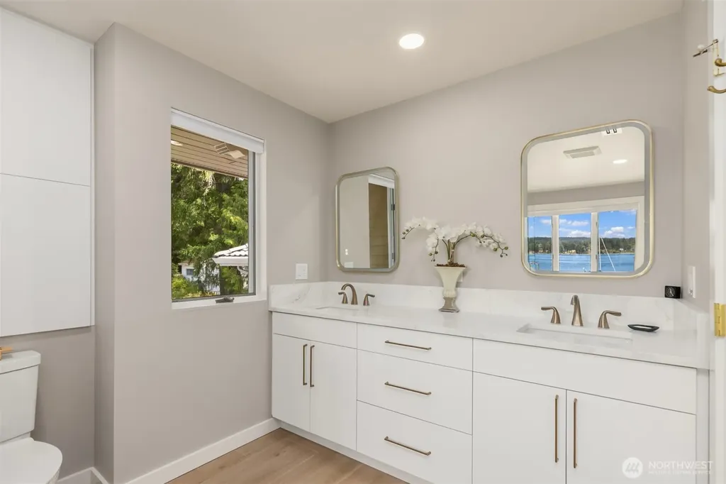 17011 Lemolo Shore Drive NE Poulsbo WA 98370