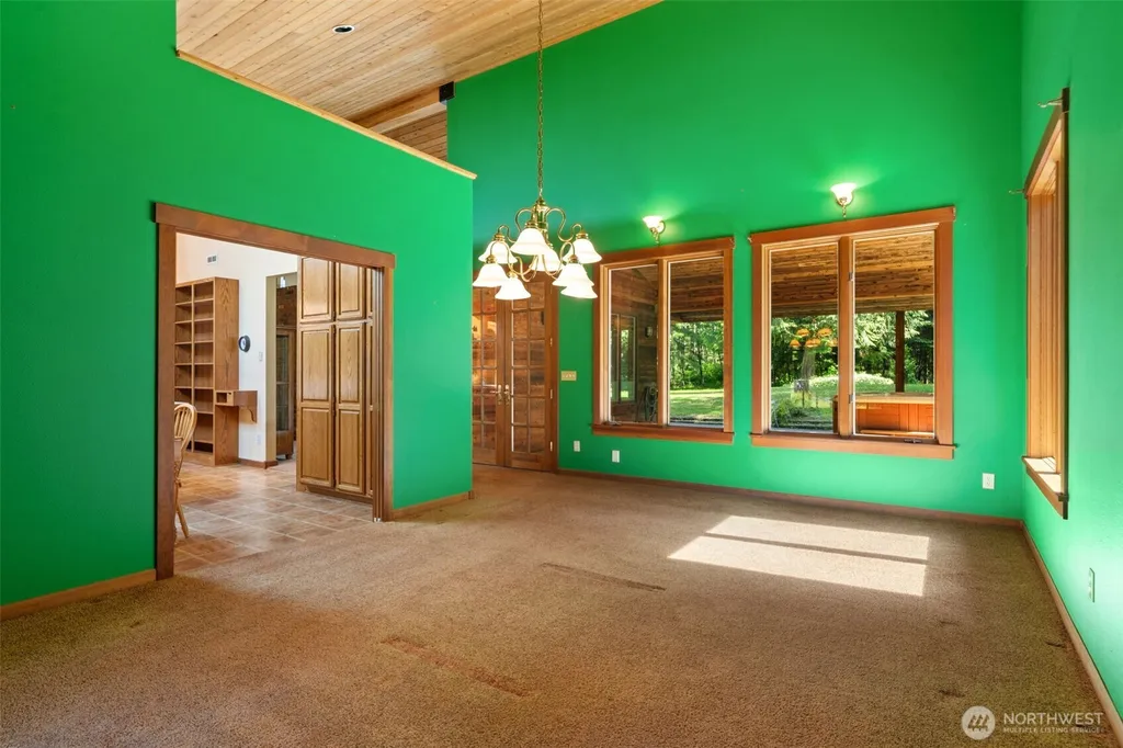 25 Lostwood Lane Sequim WA 98382