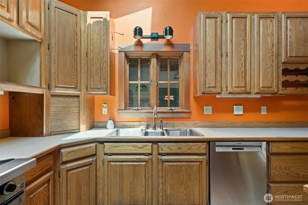 25 Lostwood Lane Sequim WA 98382