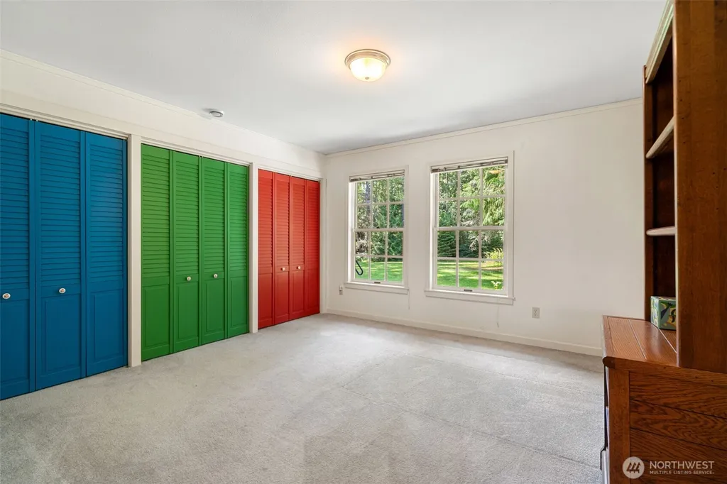 25 Lostwood Lane Sequim WA 98382