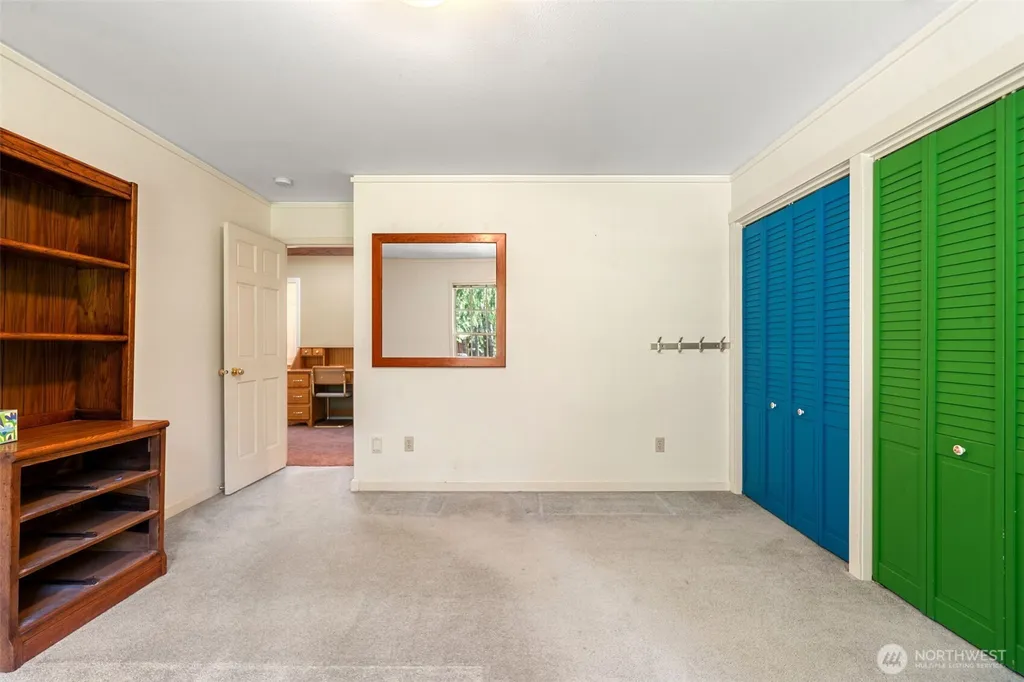 25 Lostwood Lane Sequim WA 98382