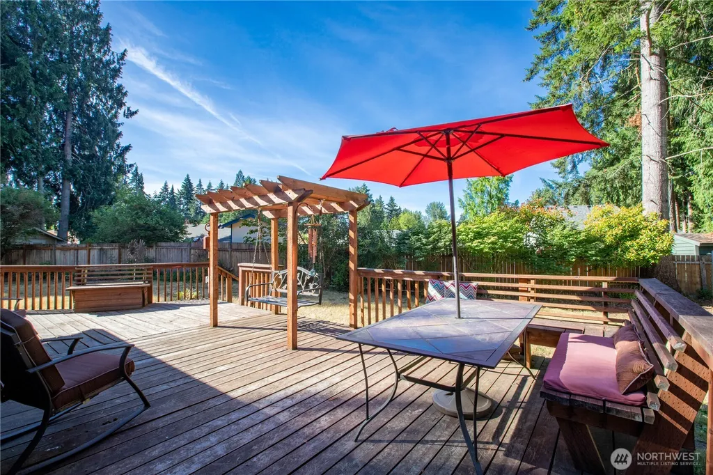 6124 Shady Lane SE Lacey WA 98503