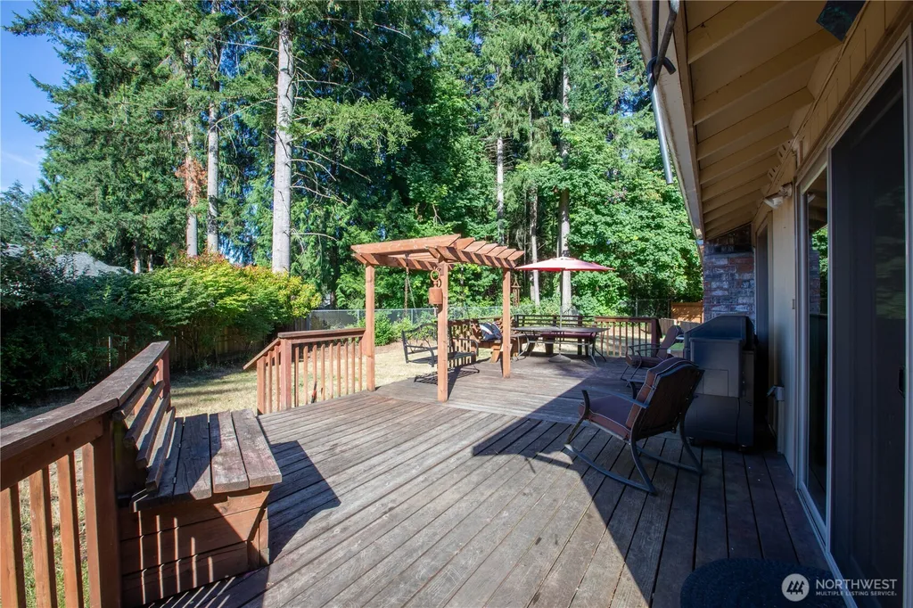 6124 Shady Lane SE Lacey WA 98503