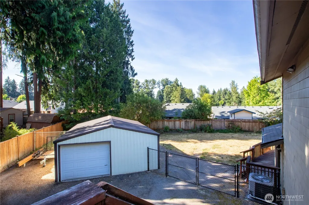 6124 Shady Lane SE Lacey WA 98503