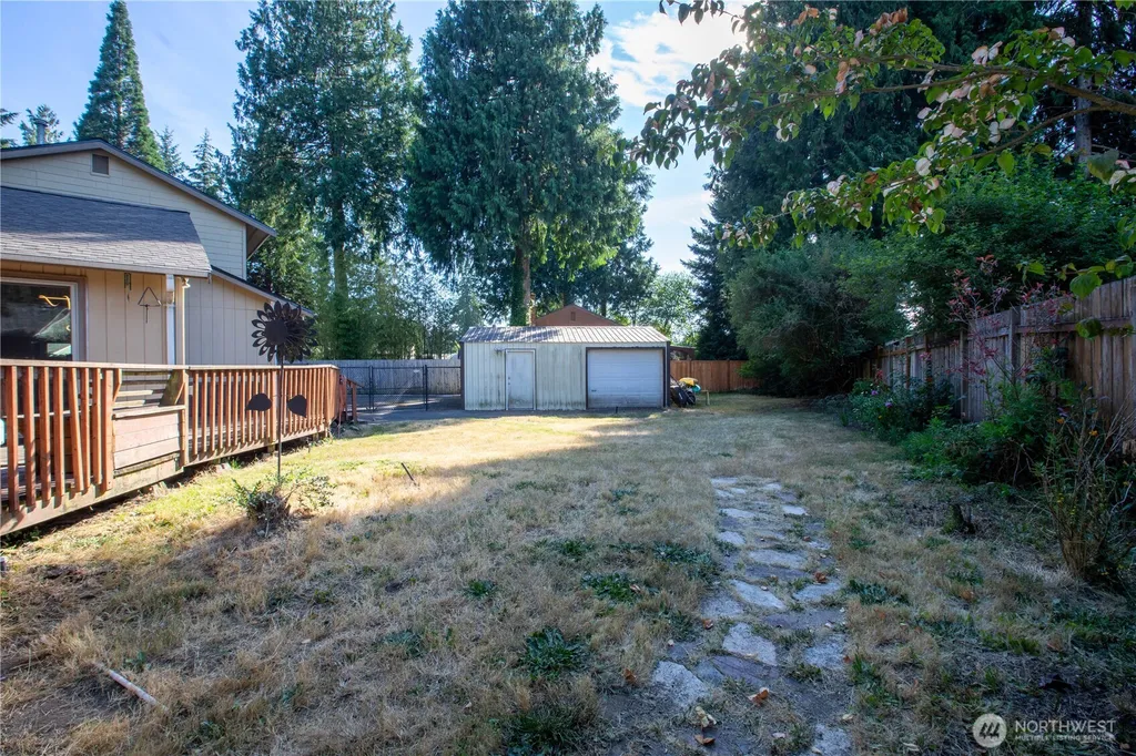 6124 Shady Lane SE Lacey WA 98503