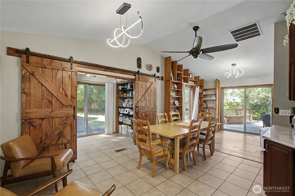6124 Shady Lane SE Lacey WA 98503