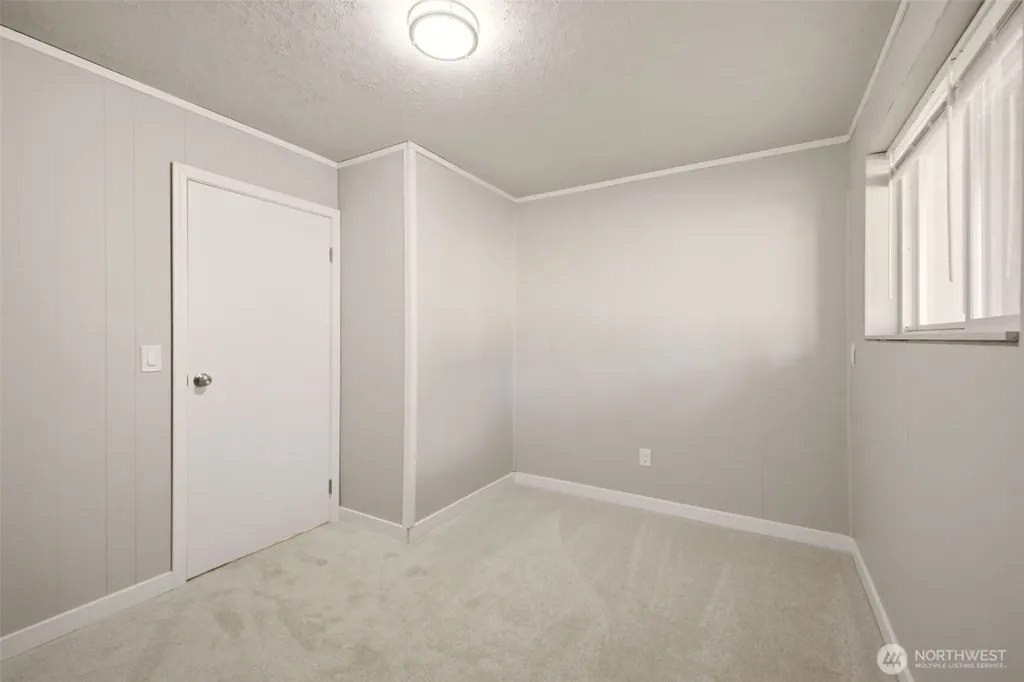 22426 3rd Place W Bothell WA 98021