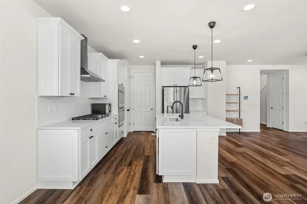 6571 Skipper Lane SE Port Orchard WA 98367