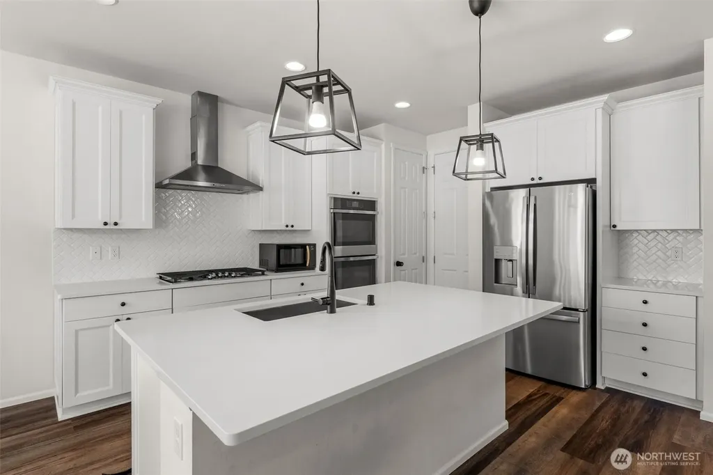6571 Skipper Lane SE Port Orchard WA 98367