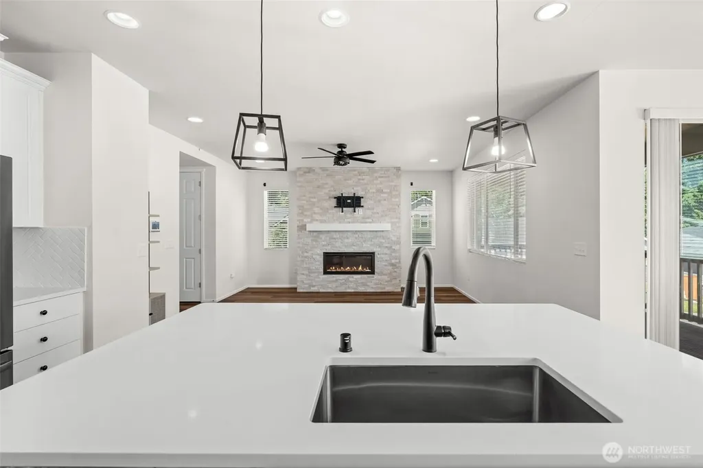 6571 Skipper Lane SE Port Orchard WA 98367