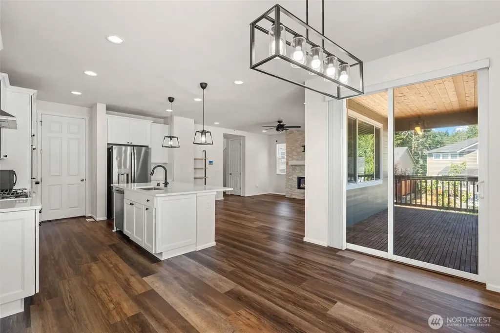 6571 Skipper Lane SE Port Orchard WA 98367