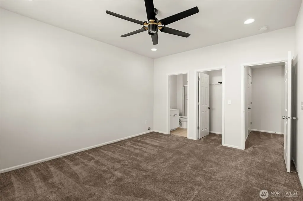 6571 Skipper Lane SE Port Orchard WA 98367