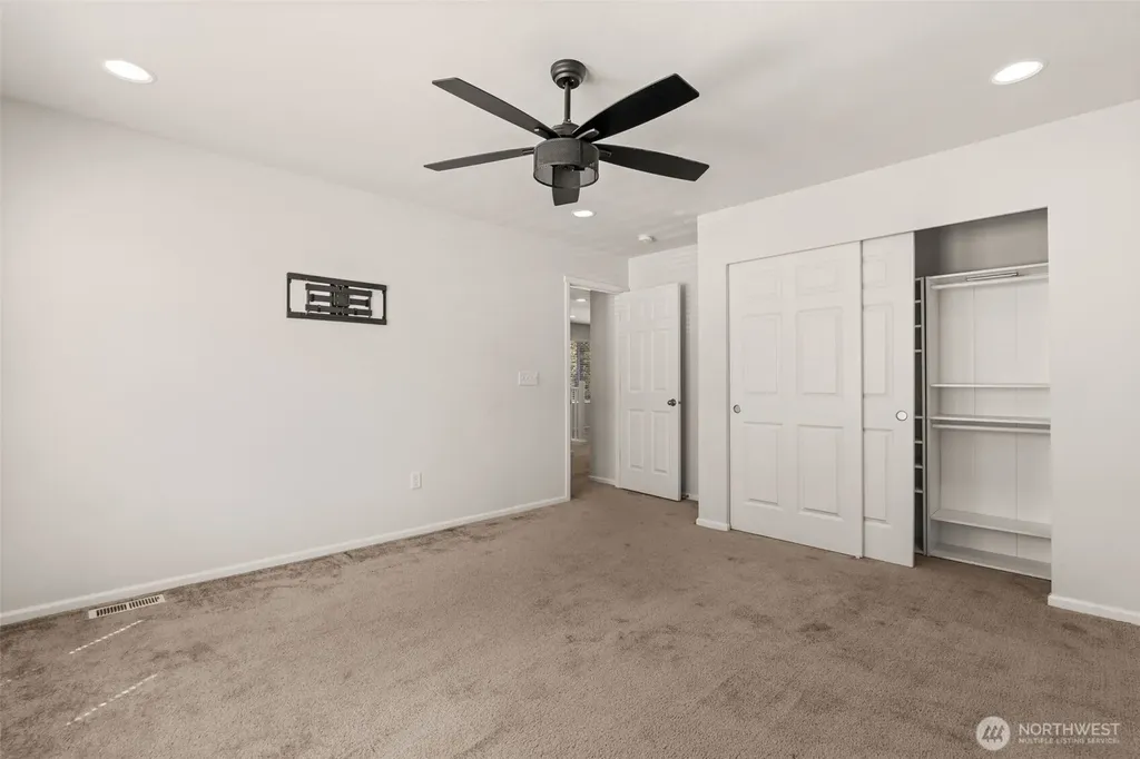 6571 Skipper Lane SE Port Orchard WA 98367