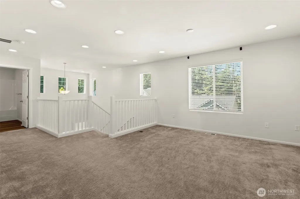 6571 Skipper Lane SE Port Orchard WA 98367