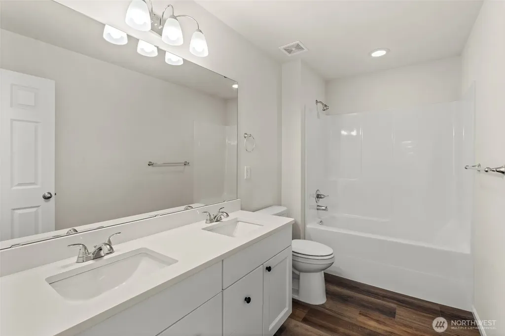 6571 Skipper Lane SE Port Orchard WA 98367