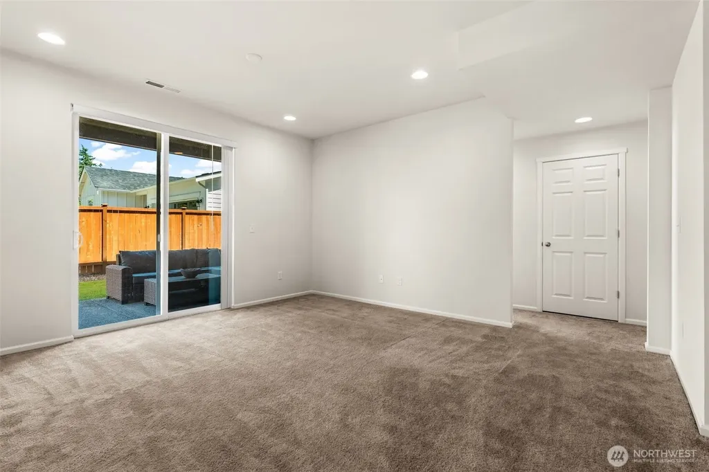 6571 Skipper Lane SE Port Orchard WA 98367