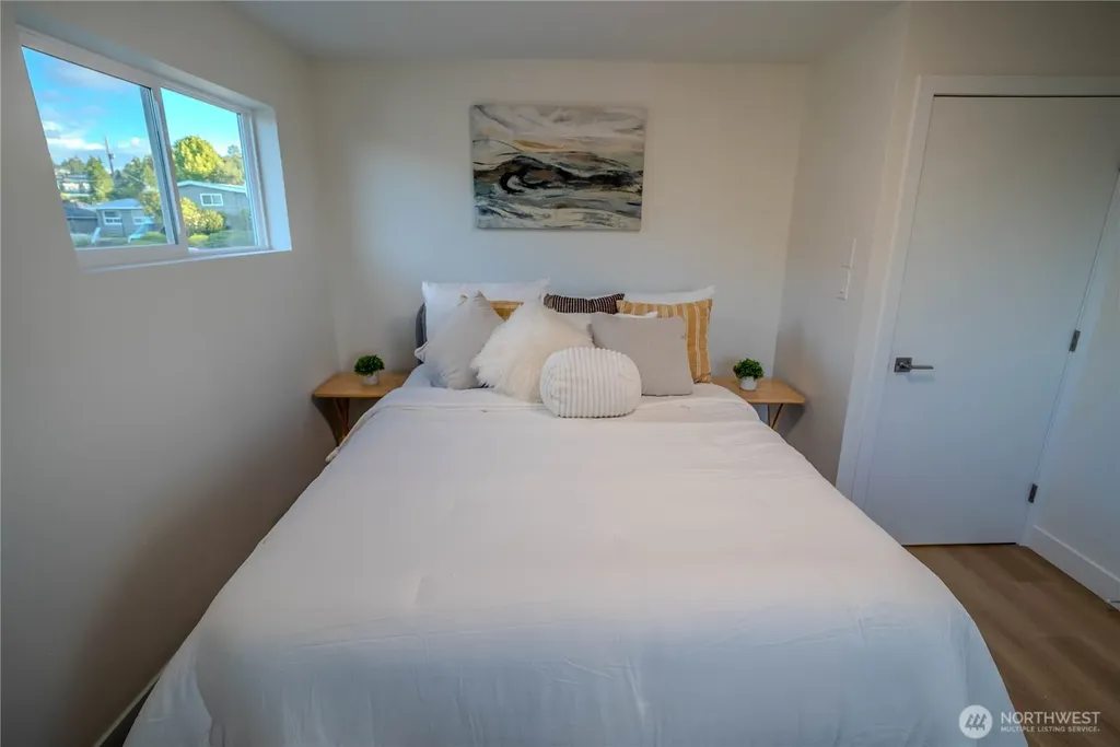 7716 S Mission Drive Seattle WA 98178