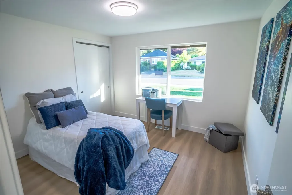 7716 S Mission Drive Seattle WA 98178