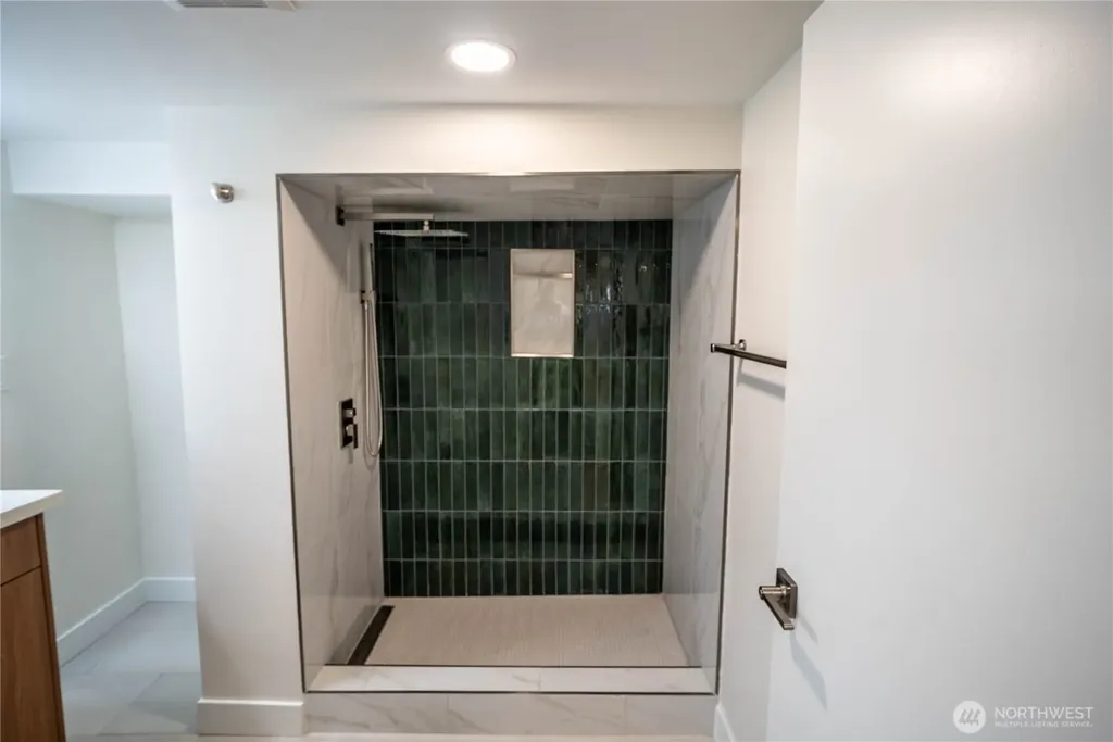 7716 S Mission Drive Seattle WA 98178