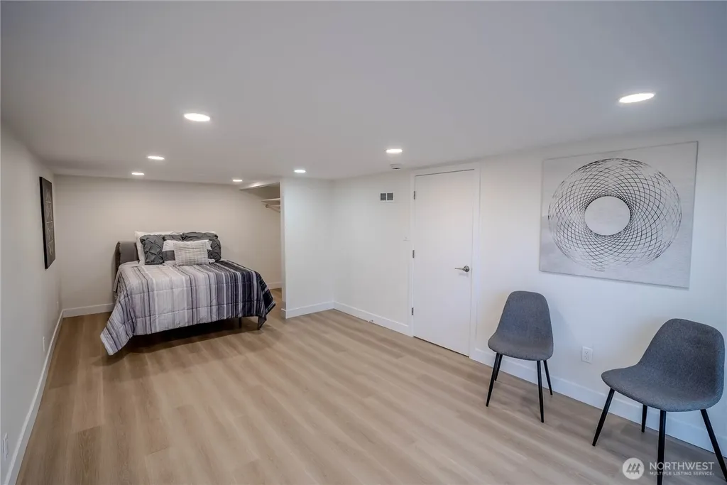 7716 S Mission Drive Seattle WA 98178