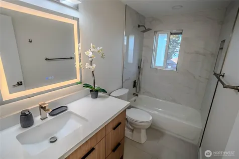 7716 S Mission Drive Seattle WA 98178